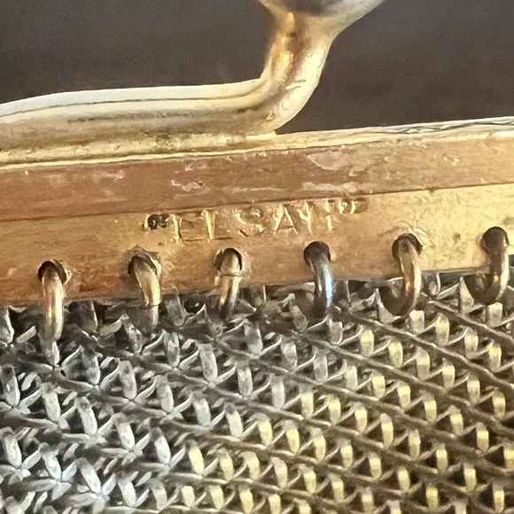 Rare Vintage Whiting and Davis “Elsah” Metal Mesh Evening Bag - Picture 4 of 8